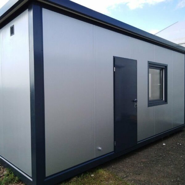 Bungalow de Bureau Monobloc 18m² (6x3m) avec Sanitaires – Isolation Premium 100mm (Usage 4 Saisons)